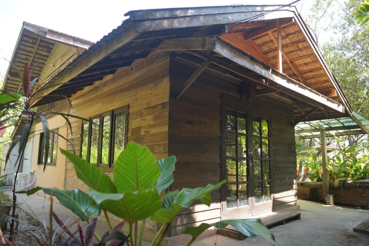 Tongluang Inthanon Homestay โต้งหลวงอินทนนท์โฮมสเตย์ Chom Thong Exterior photo